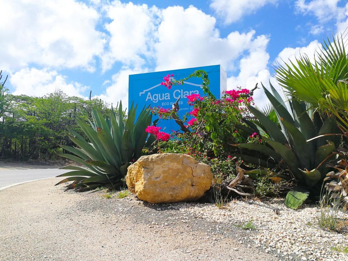 Agua Clara Eco Suites Oranjestad Exterior photo